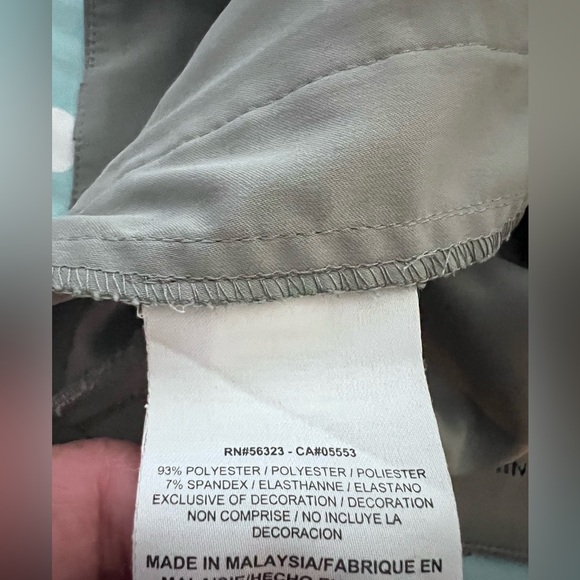 Nike Dri Fit  Golf Shorts, Size 4 - Picture 8 of 10